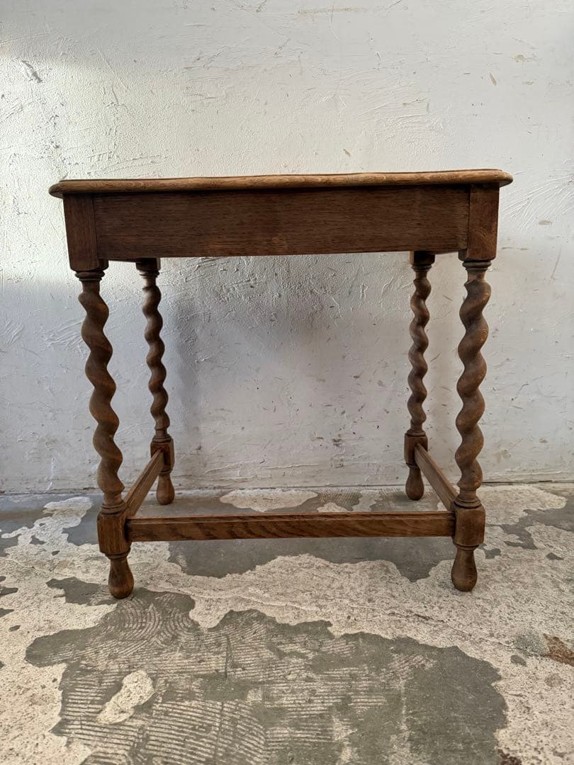 ビンテージ　サイドテーブル ベッドサイドテーブル　大　剥離