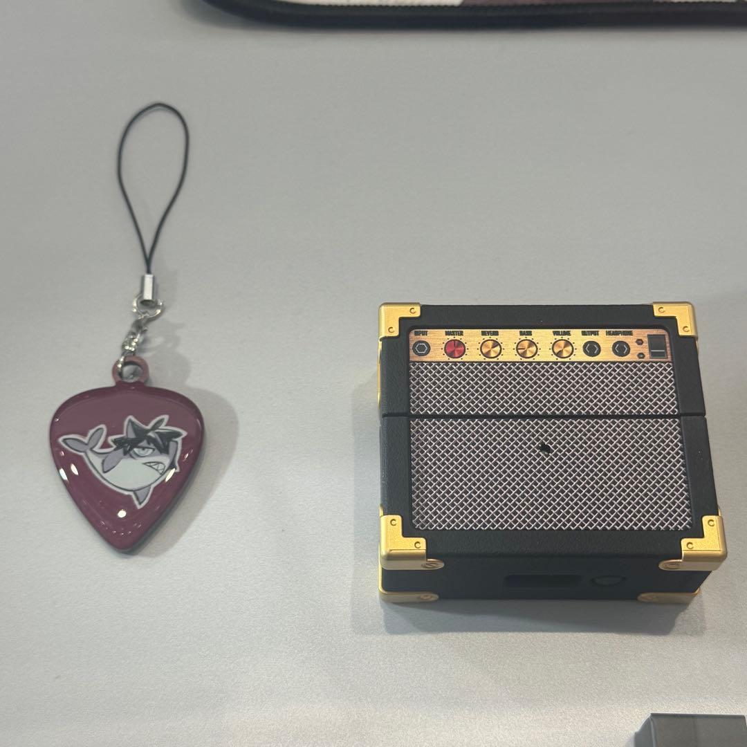 韓国限定】原神 リオセスリ ギャラクシーストア イヤホンケース - メルカリ