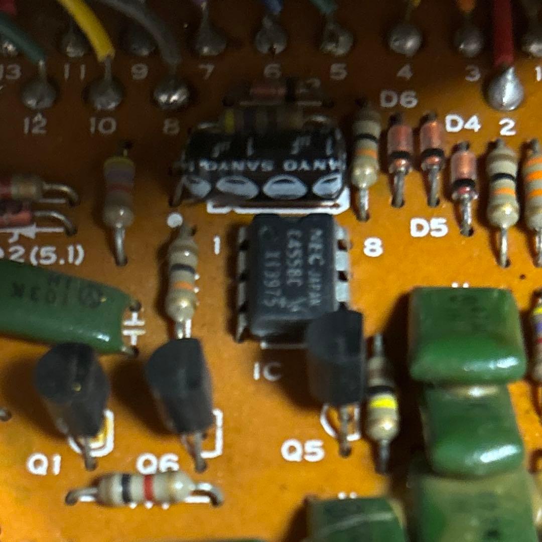 エレキマン BOSS SD-1 1981年5月製　NEC4558C