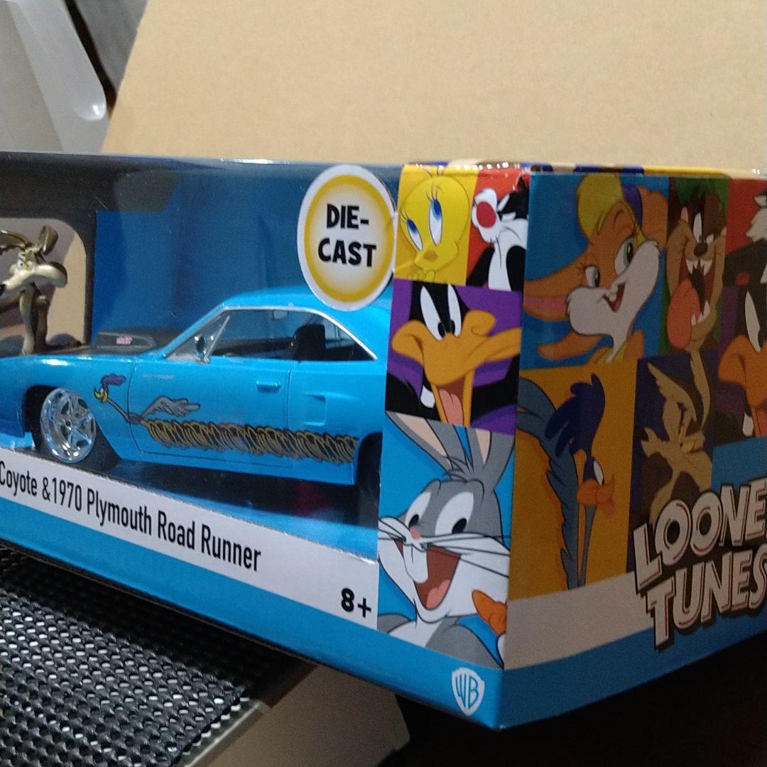 jada toys 1/24 ワイリーコヨーテ ＆ プリムス ロードランナー - メルカリ