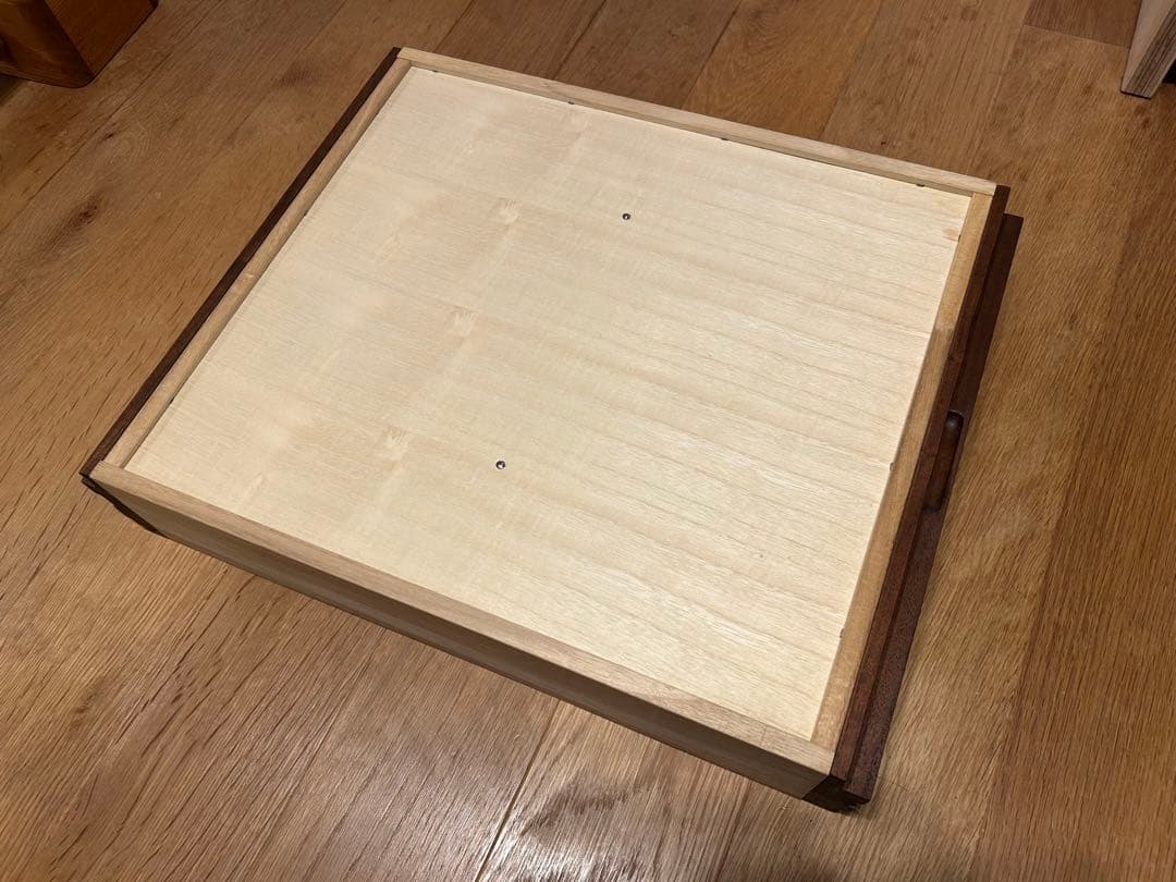 ACTUS アクタス RELIEF レリーフ リビングテーブル ローテーブル