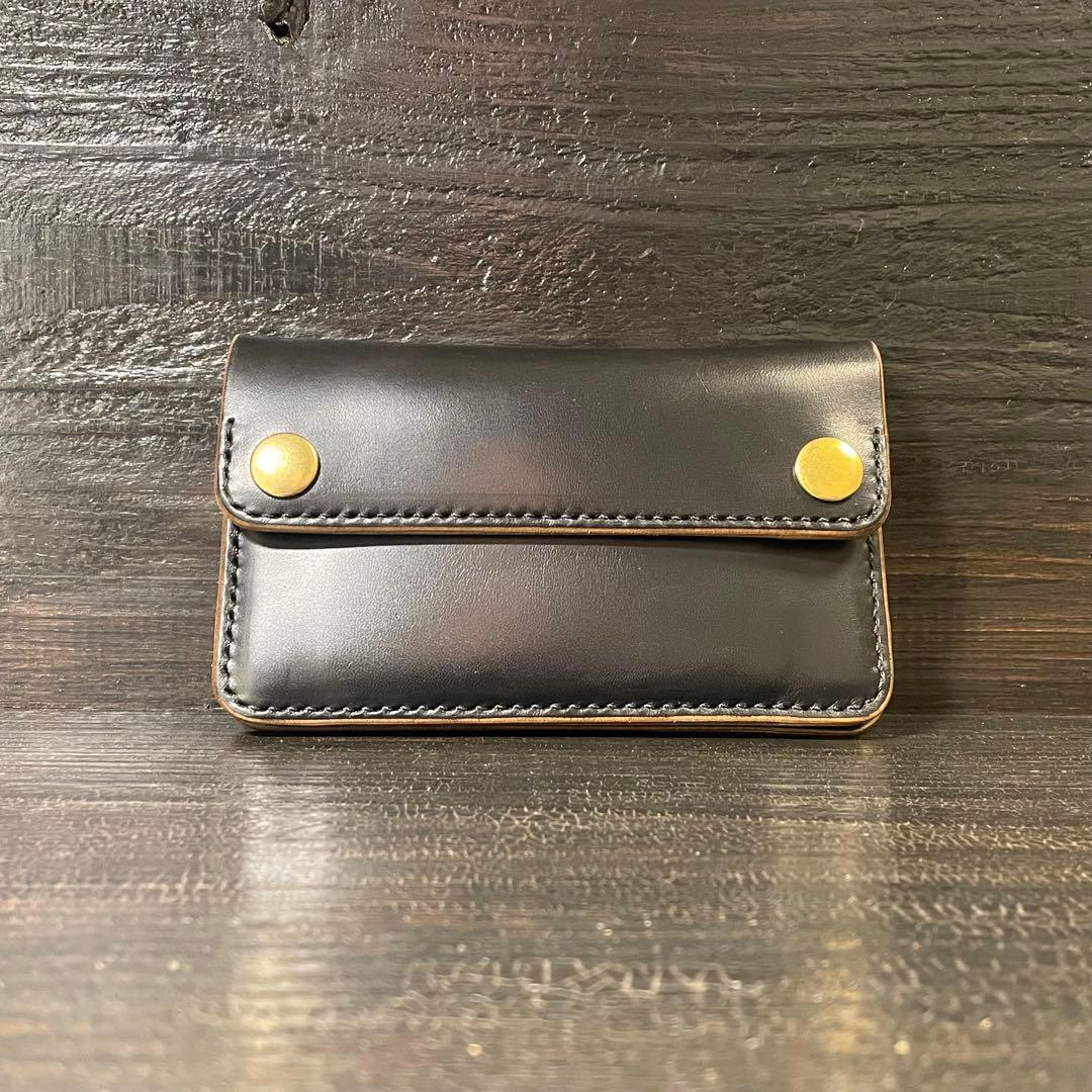 MARYAM ホースバット ミドルトラッカーウォレット2層 ハーフフラップ