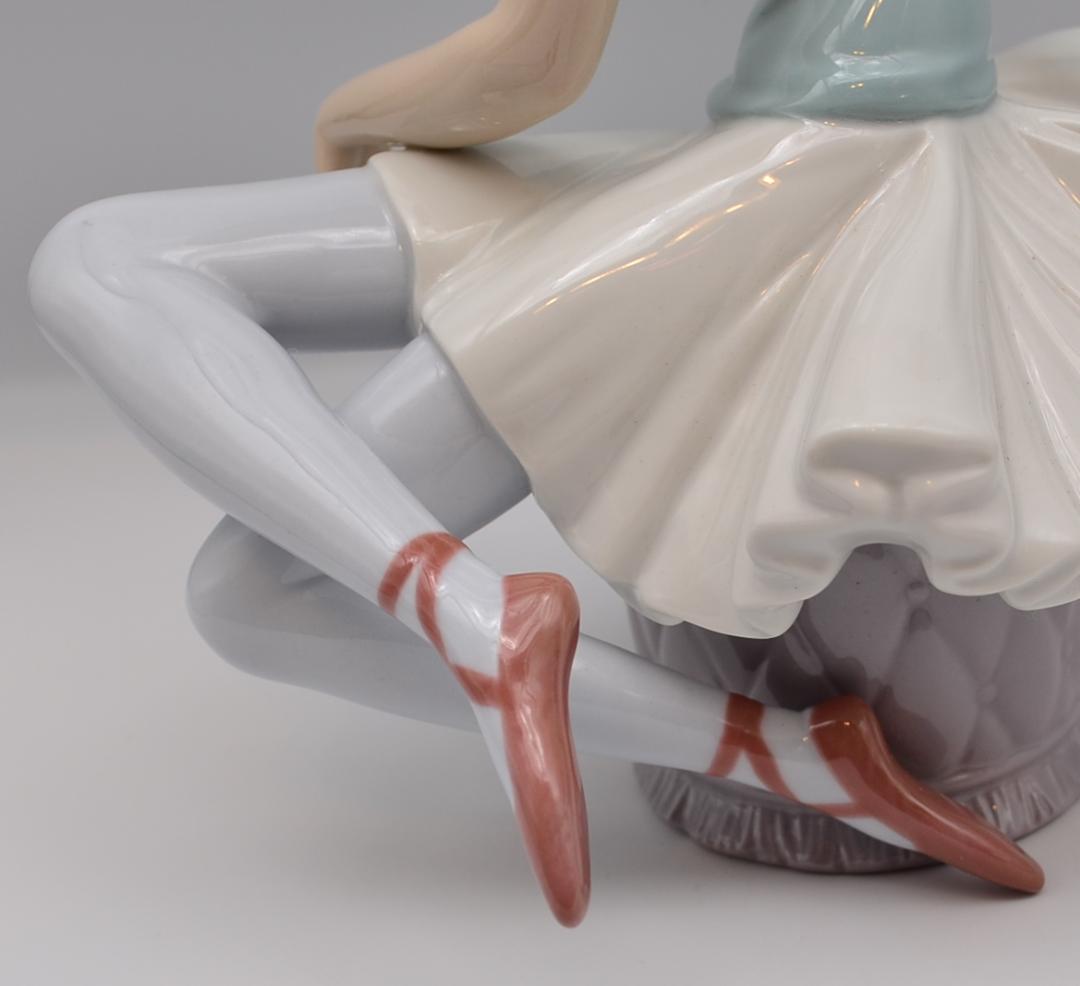 カリーナ ＃1361 ☆リヤドロ スペイン ポーセリン 光沢仕上げ