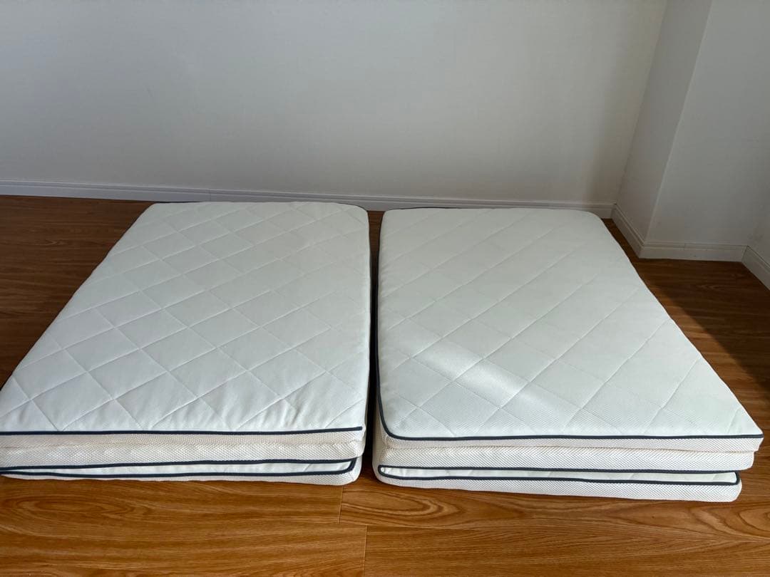 アイリス　エアリーマットレス　シングル　三つ折り　2枚セット