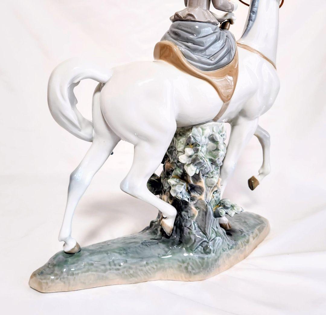 リヤドロ【美品】大型フィギュリン《白い馬の少女》No.4516