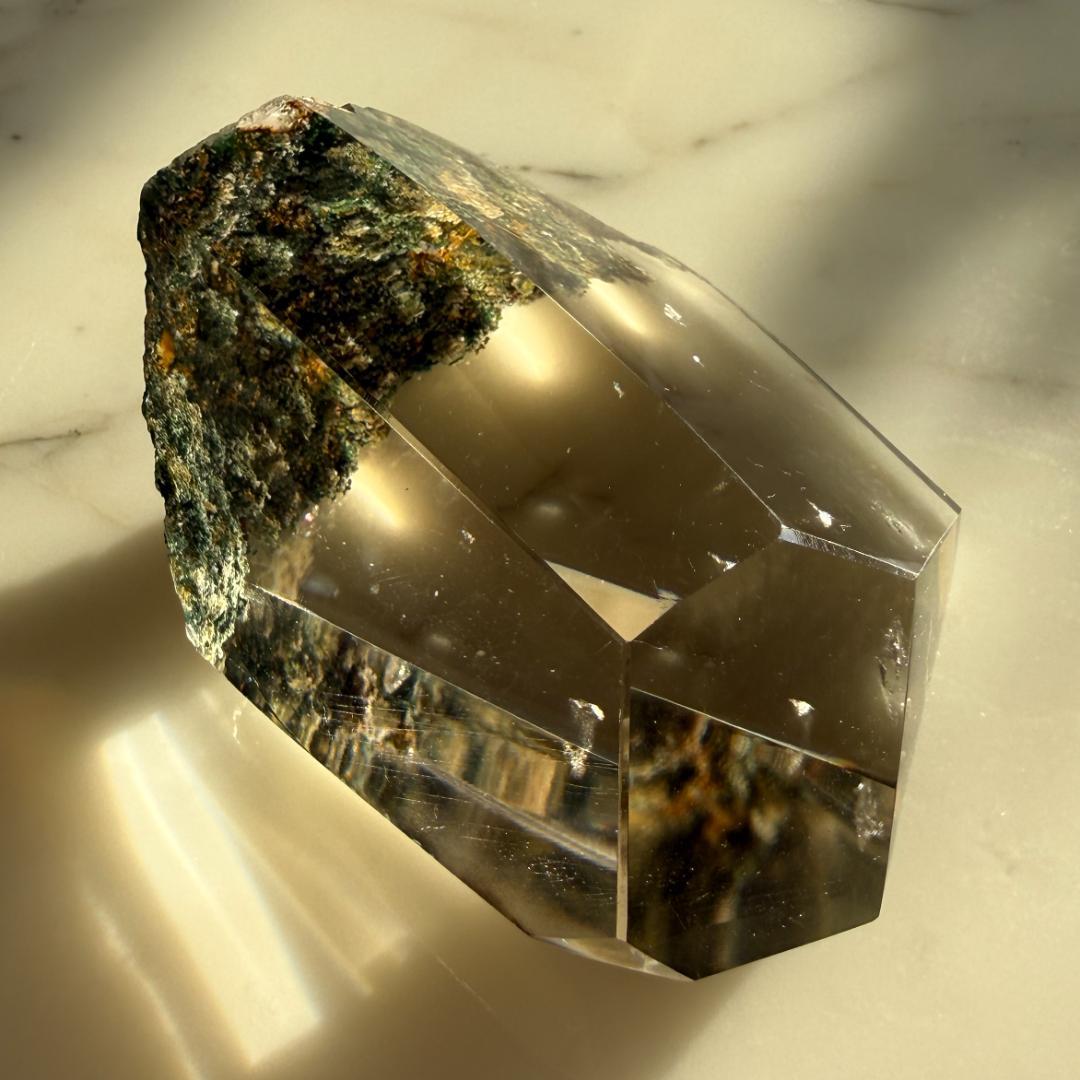 【ガーデン クォーツ】 ブラジル産 フリーフォーム