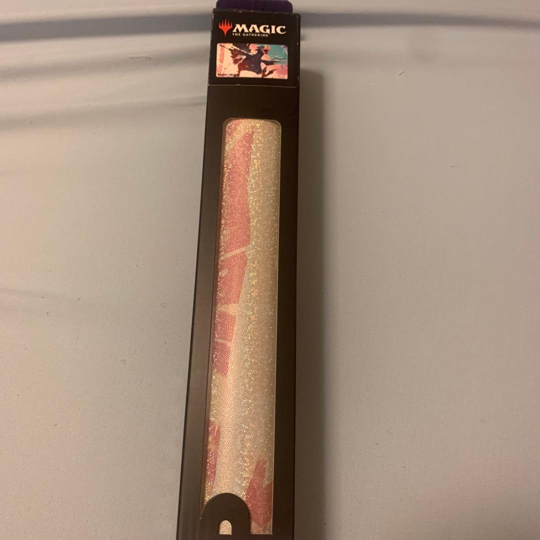 ウルトラプロ 《旅するチョコボ（ブラック）》ホロフォイル プレイマット MTG