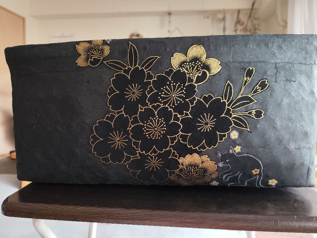 一閑張り籠　猫　花柄　柳行李