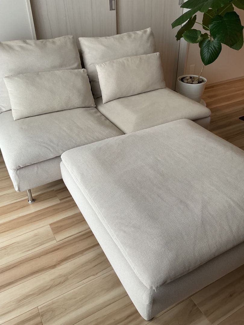 《送料込み》ソーデンハムン　オットマン　ライトベージュ　ソファ