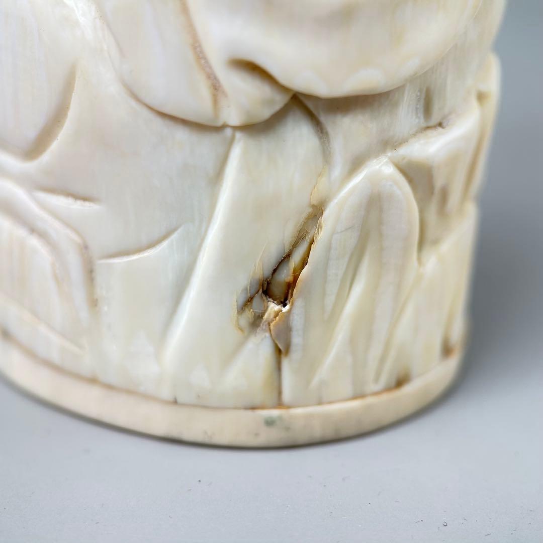 A28彫刻極上根付天然素材アンティーク骨董飾り物古美術置物細密細工354g