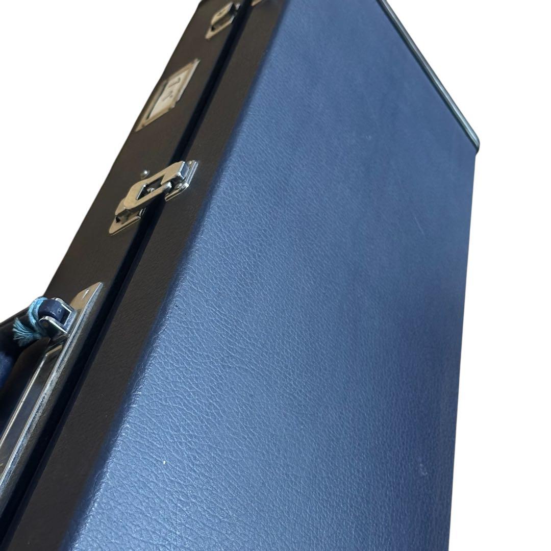 【皮破れあり】津軽三味線　太棹　トチ目　紅木 丸内胴　関屋楽器　ハードケース付