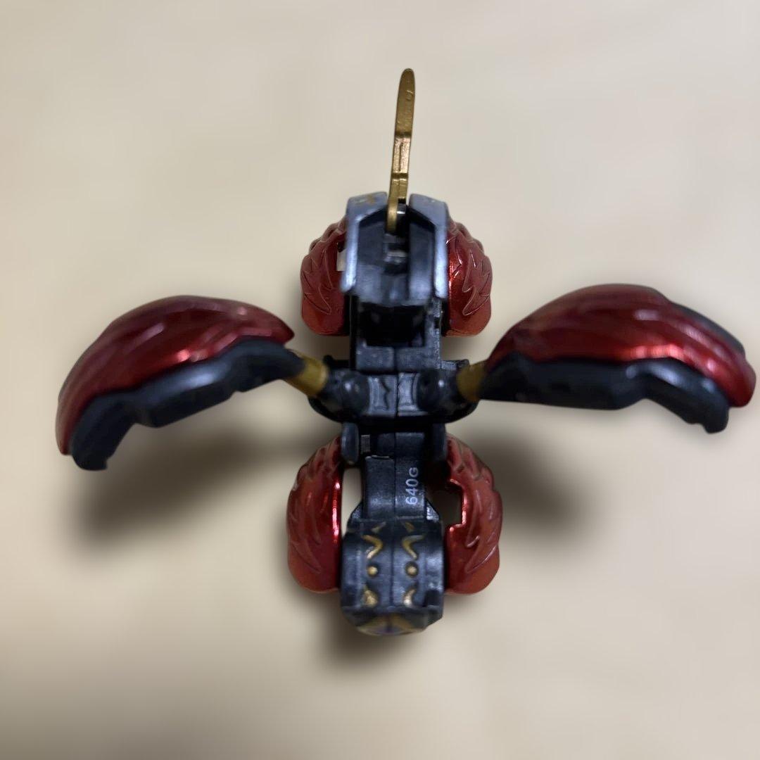 超絶レア 爆丸 統タヴァネル 変異(キメラ)ver. - メルカリ