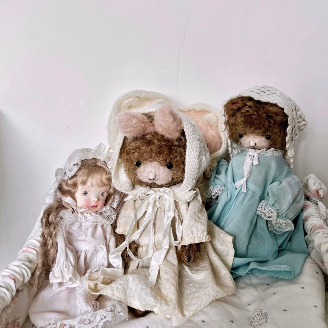 静かなブラウンベア くま テディベア 海外作家様 ハンドメイド ぬいぐるみ 置物