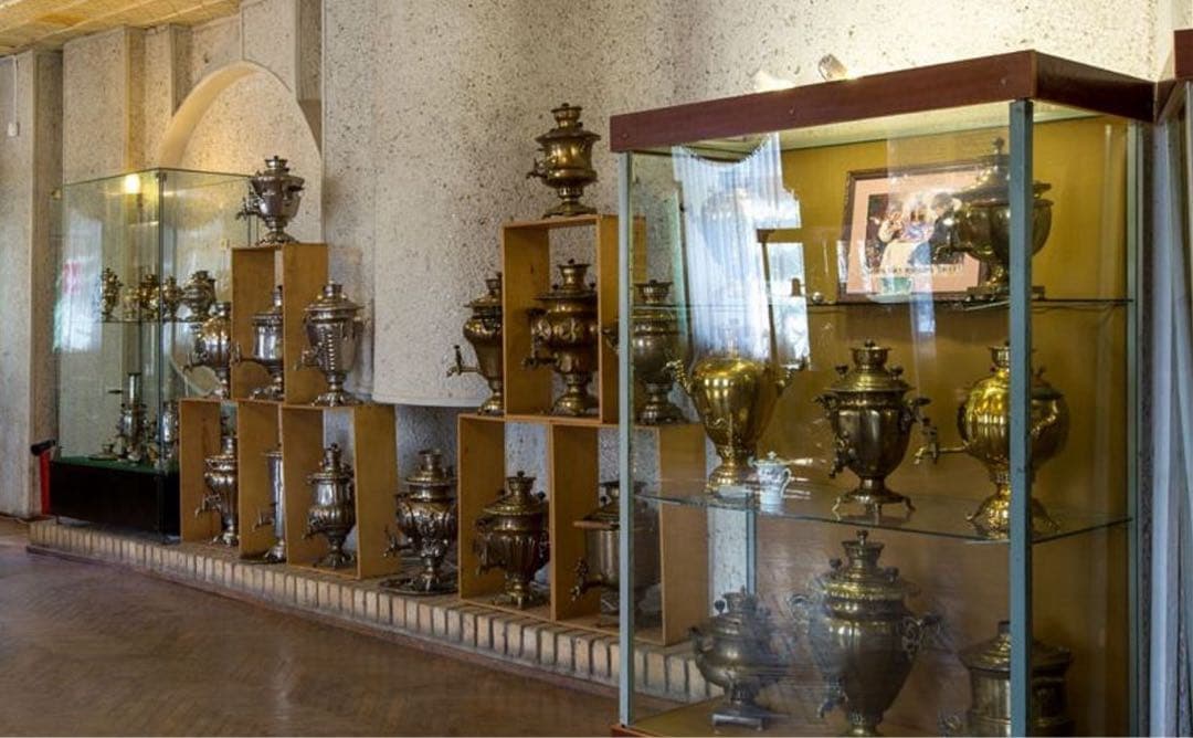 ロシア雑貨☆白樺べレスタ『スカーレット・ポピー』ラウンド収納boxマトリョーシカ