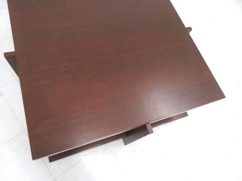 展示品　カッシーナ　フランクロイドライト　ルイスコーヒーテーブル　名作