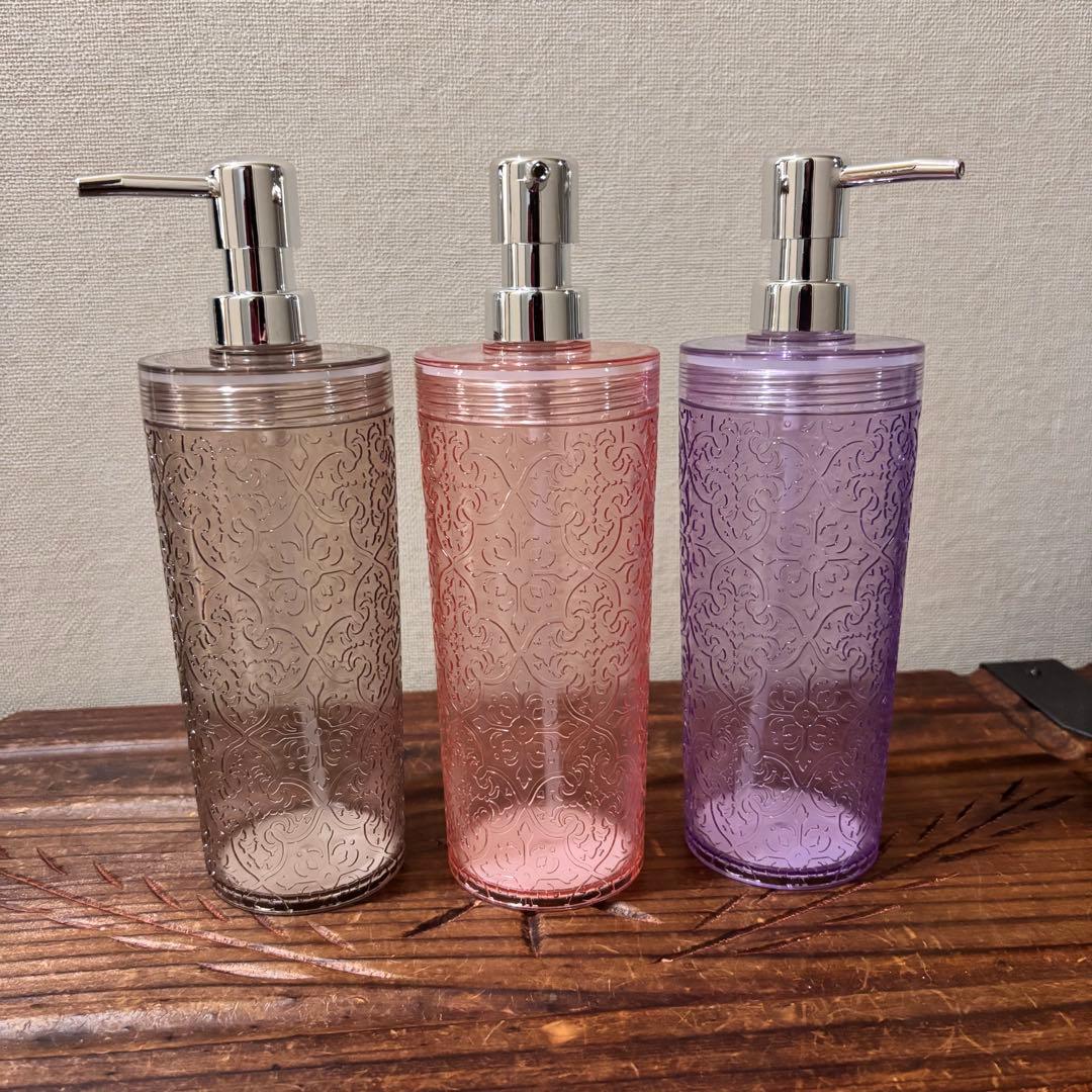 ⭐️ ８点セット ヤクジョ 潤髪シャンプー&ダークシャンプー＆ヤクジョスイ＆空容器