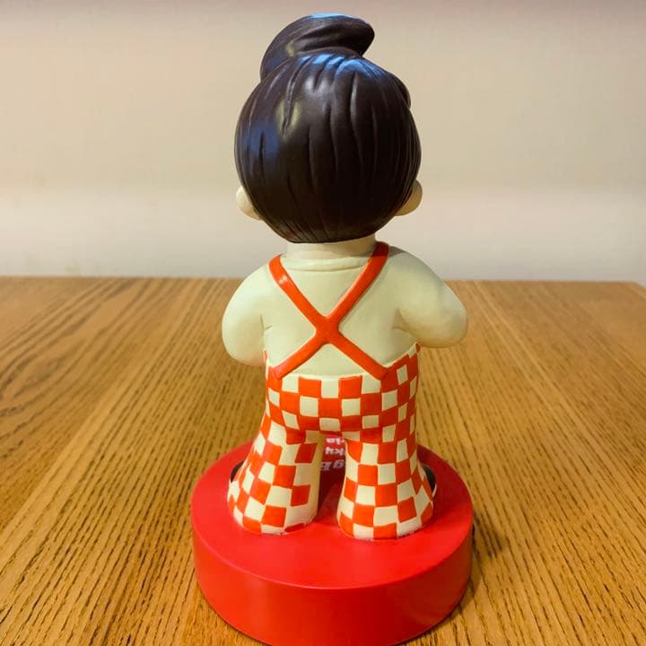 ビッグボーイ BigBoy バースデーフィギュア 人形 メロディ無し - メルカリ