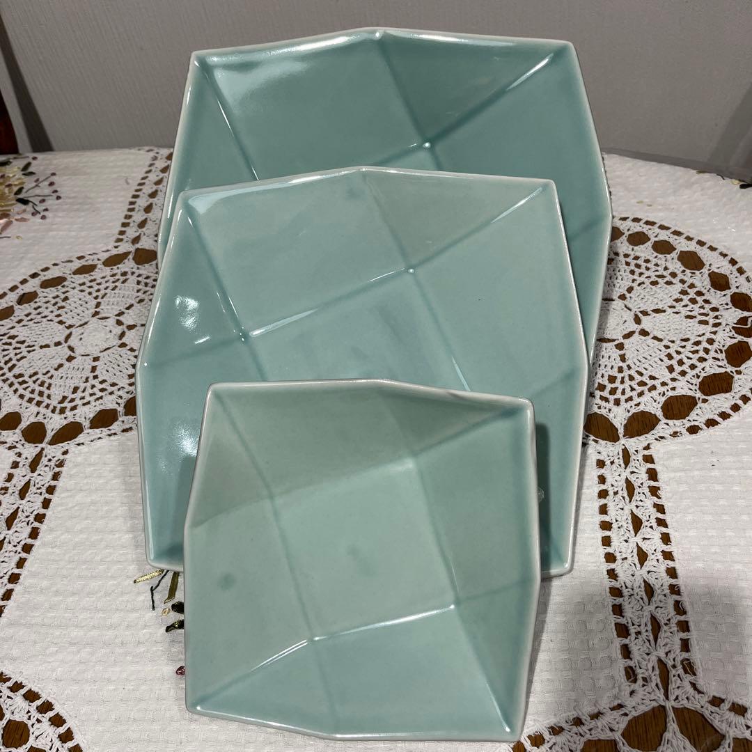 高麗青磁　金福漢作　大中小3枚皿セット