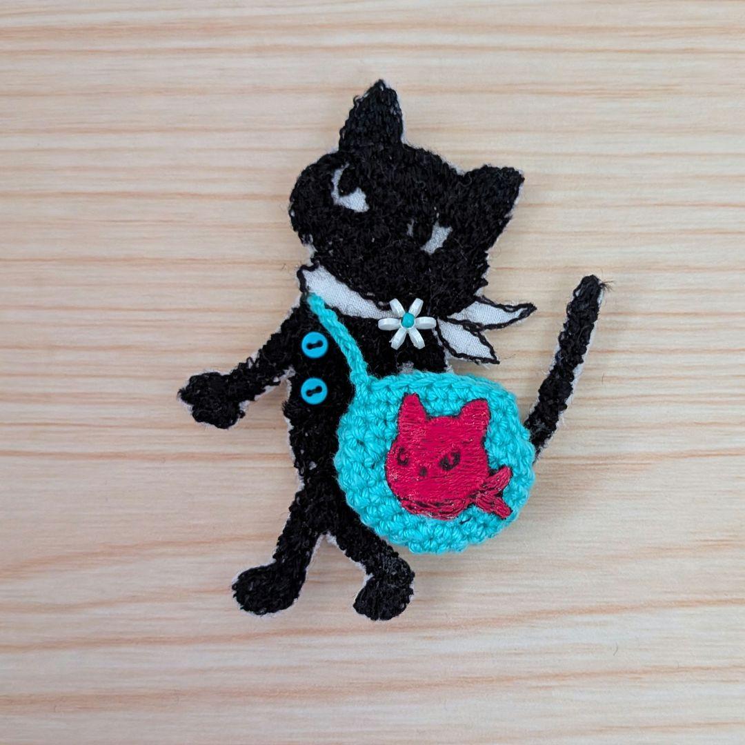 c30 ブローチハンドメイド アクセサリーミナペルホネンファンの方に