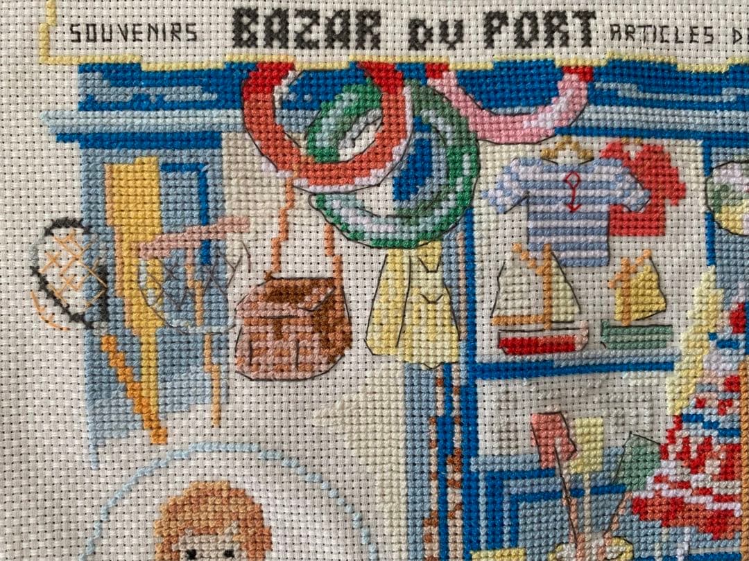 ヴェロニクアンジャンジェ　ハンドメイド　クロスステッチ完成品　海辺のマーケット
