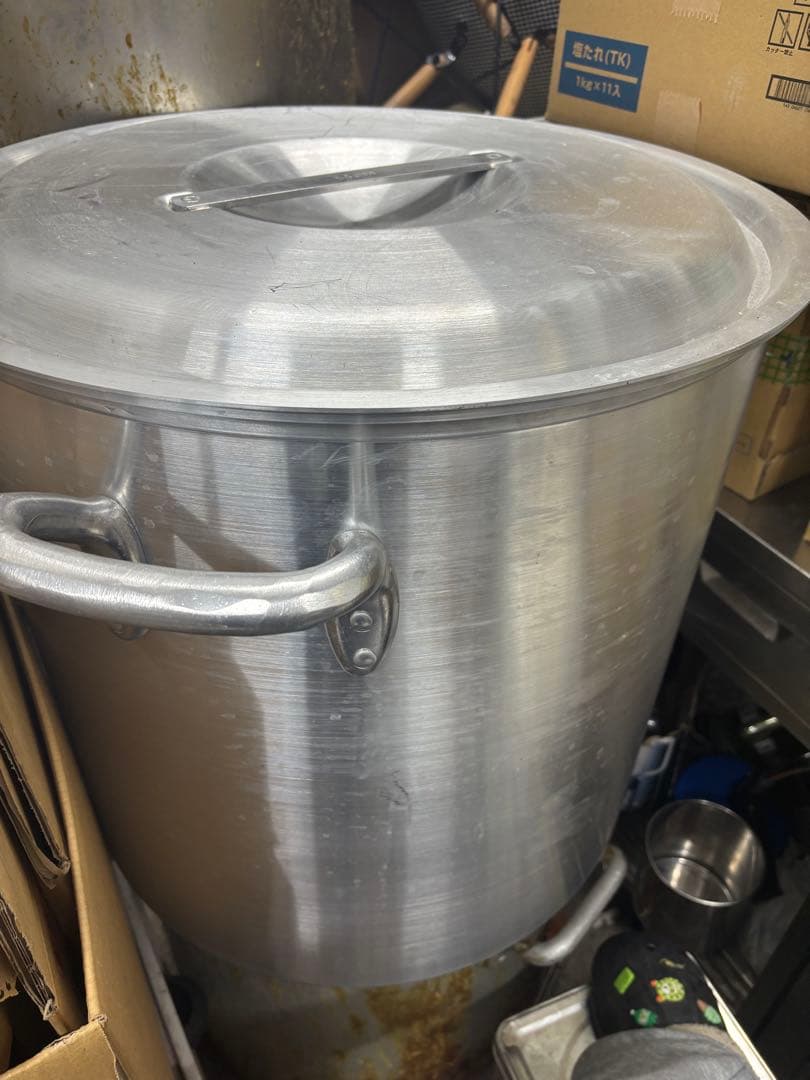 大容量アルミ寸胴鍋 蓋付き