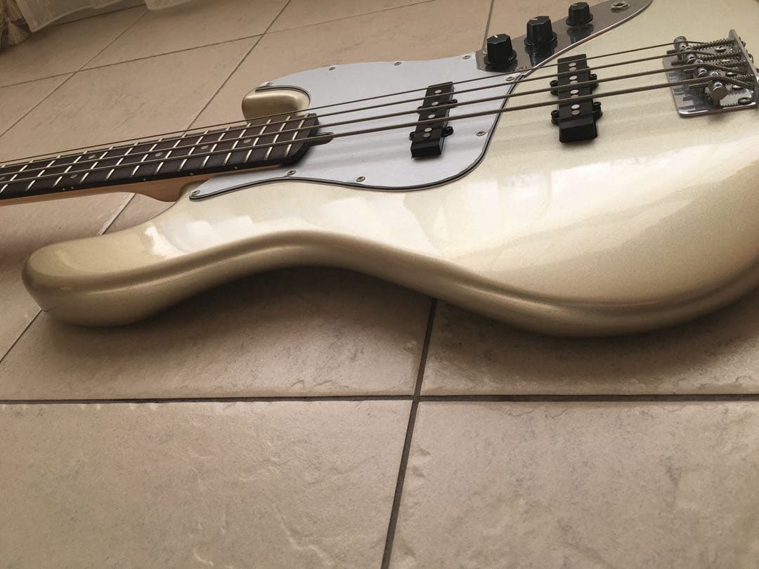 bacchus universe series silver バッカス　ベース