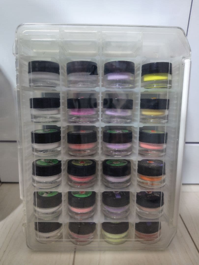 カラーパウダー 90個