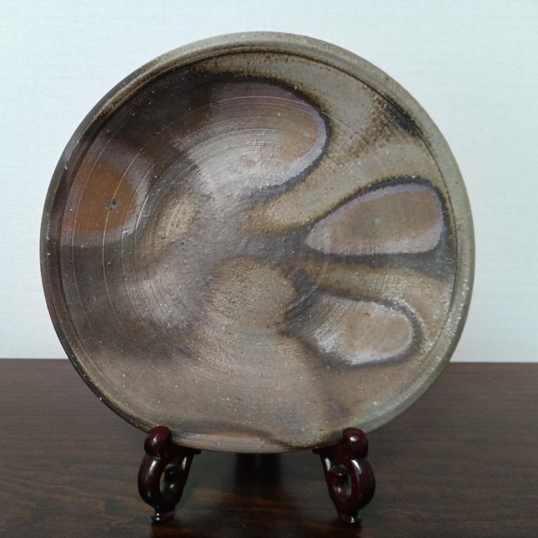 山本雄一作、備前八寸鉢（変形皿） - メルカリ