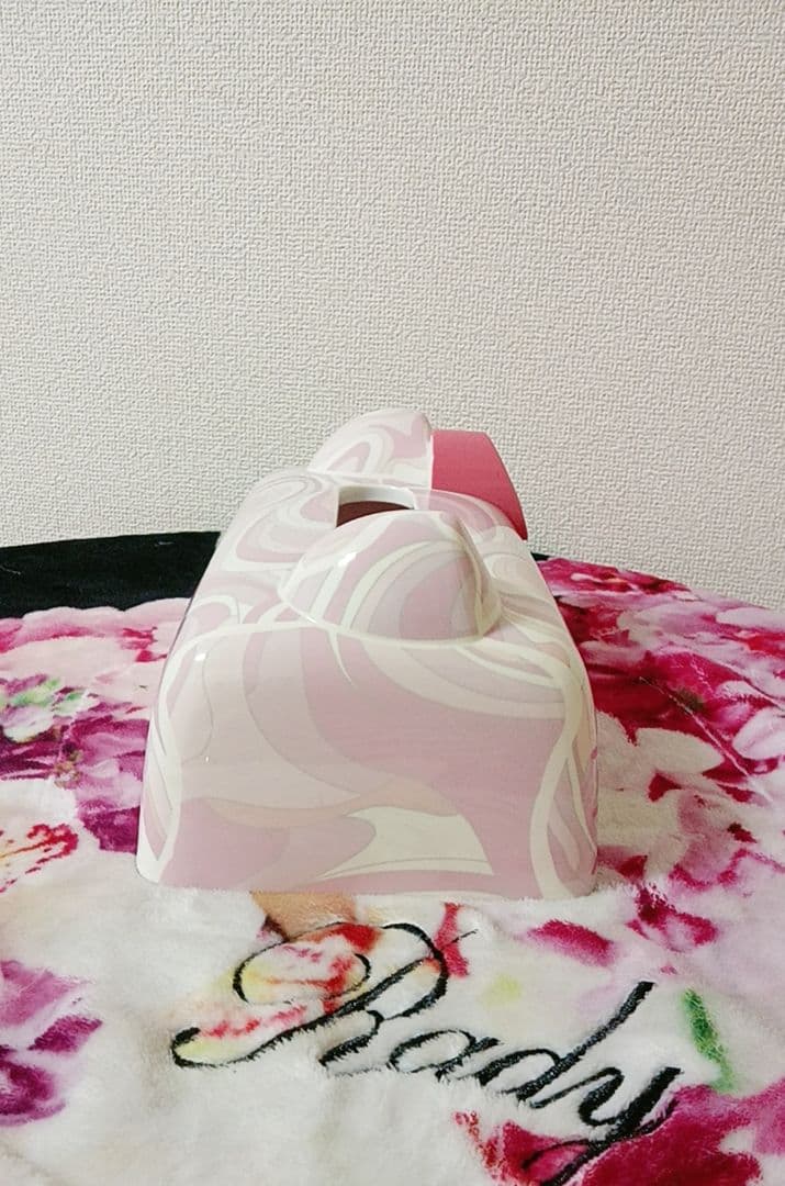 Rady♡レア　ハローキティー　ティッシュボックス　ハートマーブル