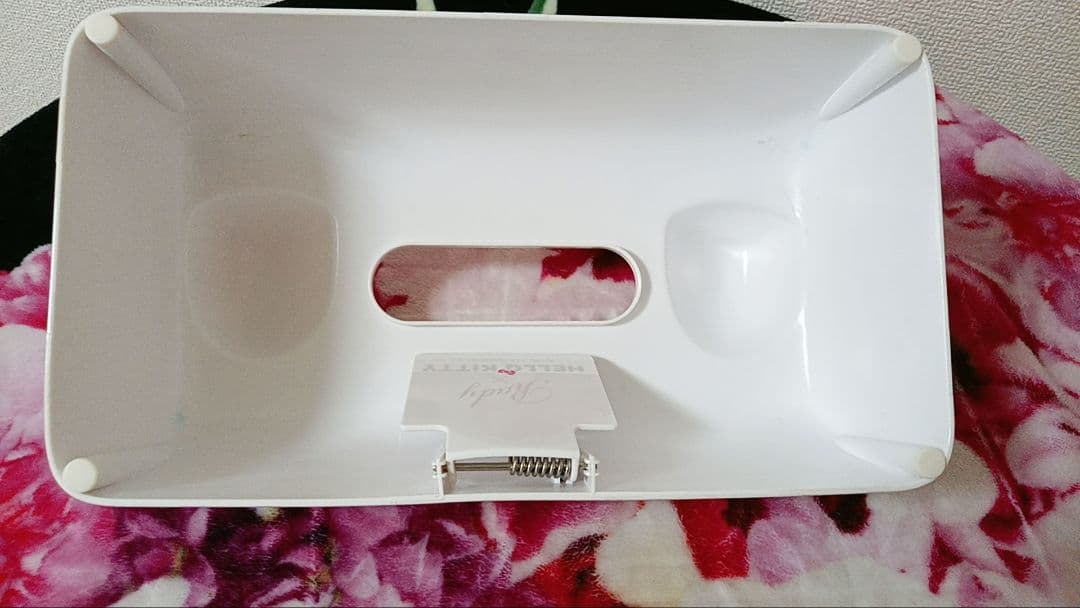 Rady♡レア　ハローキティー　ティッシュボックス　ハートマーブル