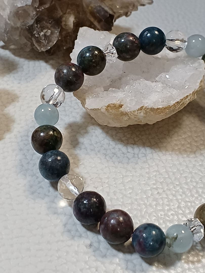 No.40　天然石　お守り　ブレスレ　ルビーinカイヤナイト　1