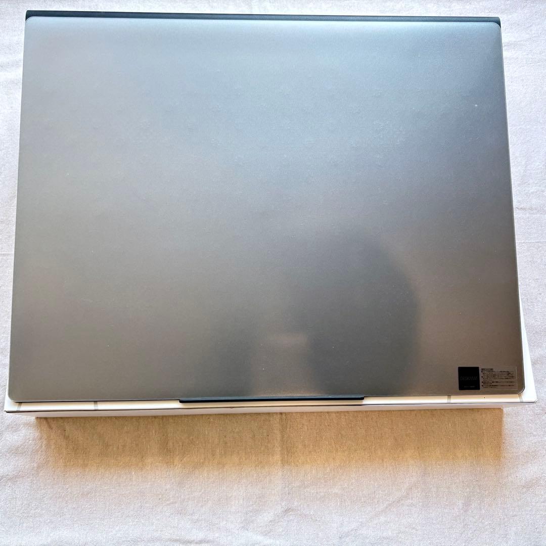 【美品】卓上傾斜台ANGLE 10 デスクマット付き（WH-AG10-BK）