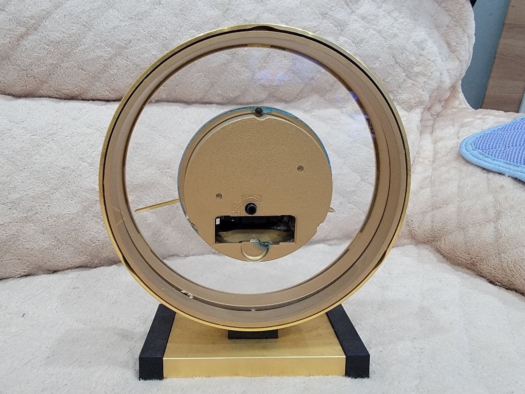 CITIZEN ゴールドメタル置時計