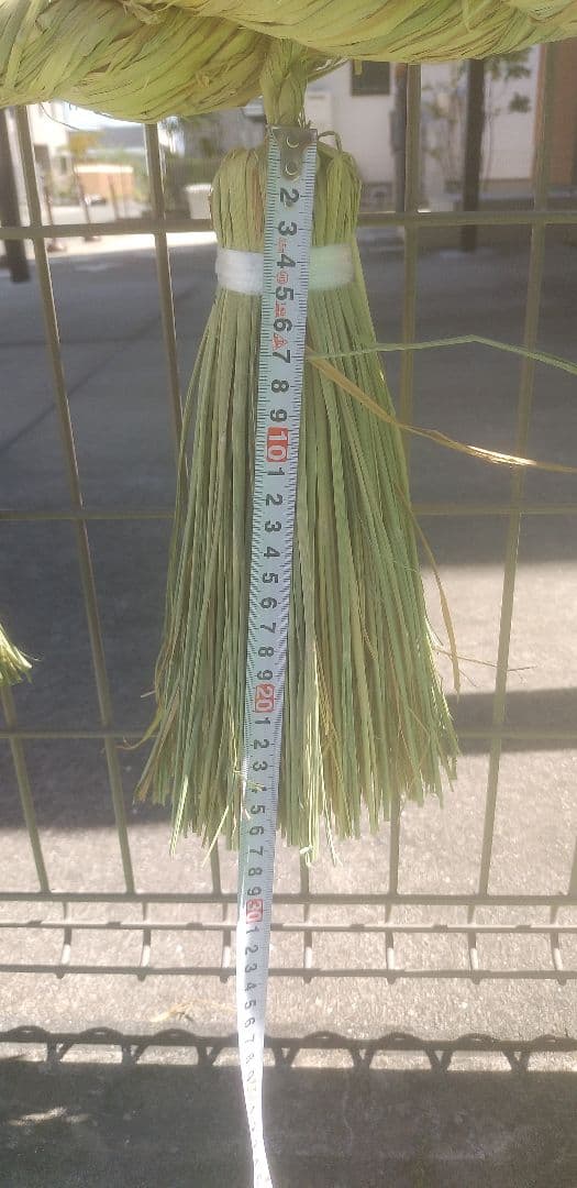神社用しめ縄（長さ約２メートル）