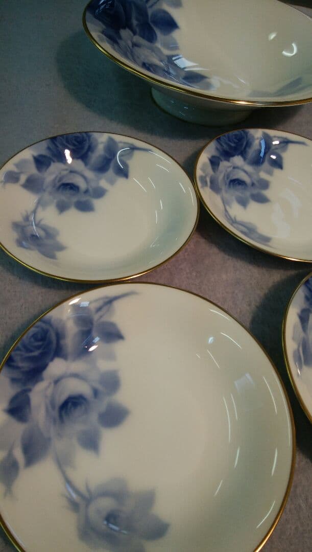 大倉陶園　ブルーローズ大小プレート　7枚セット