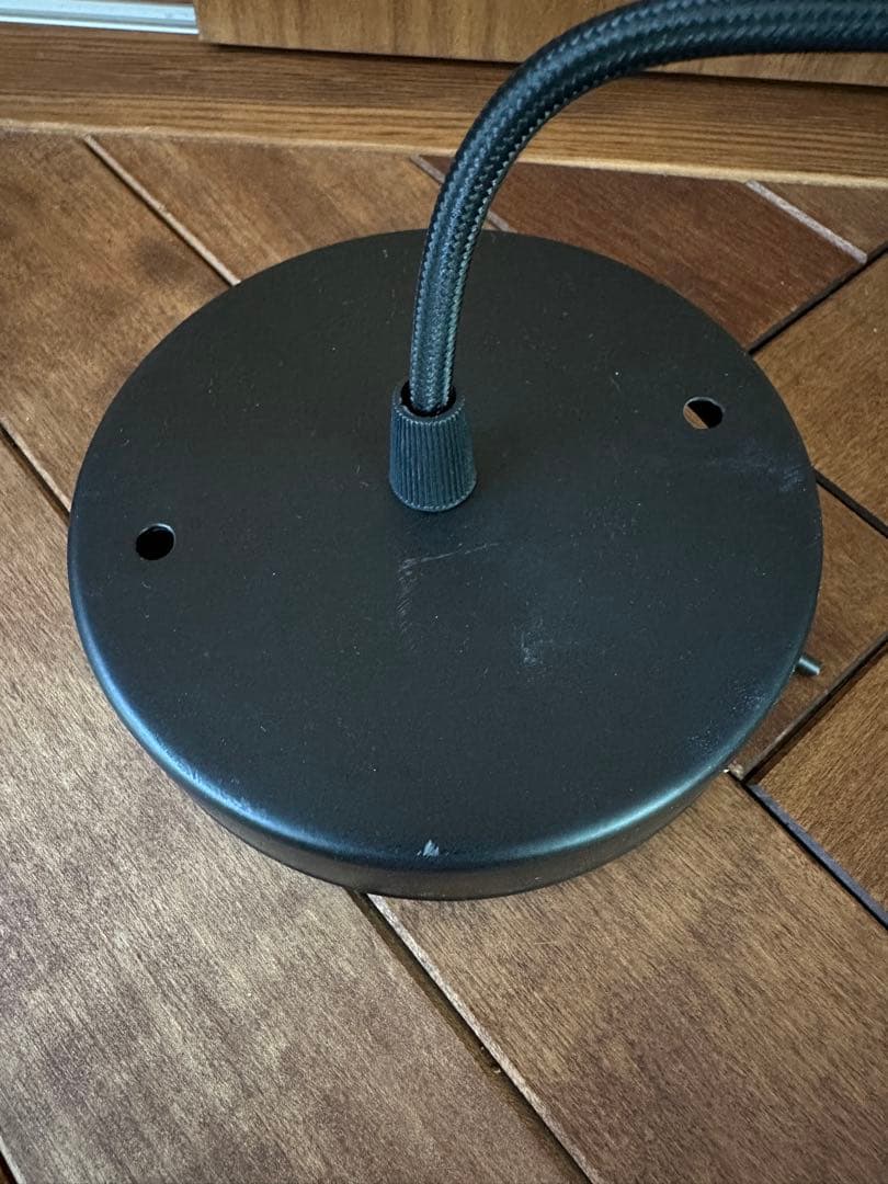 ペンダントライト 3灯セット　金属 ガラス E26 60W