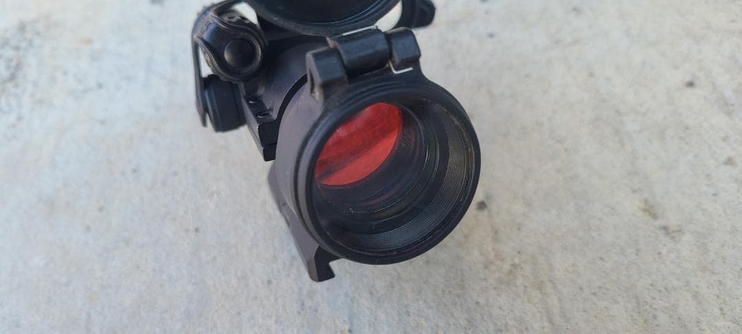 実物　Aimpoint PRO