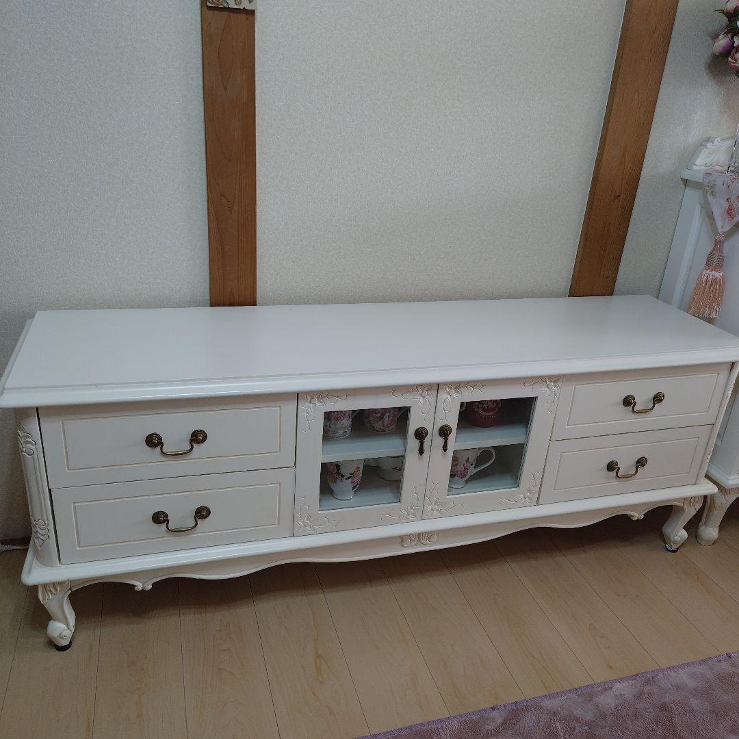 ロココ調テレビボード猫脚150センチ - メルカリ