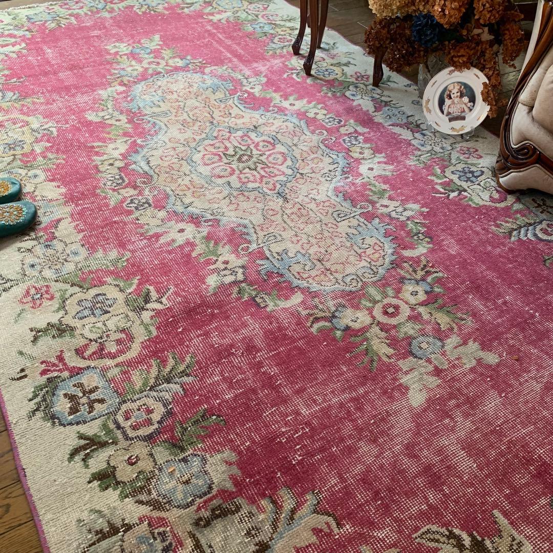 超大判 ローズピンク 259×150 トルコヴィンテージラグ ボタニカル