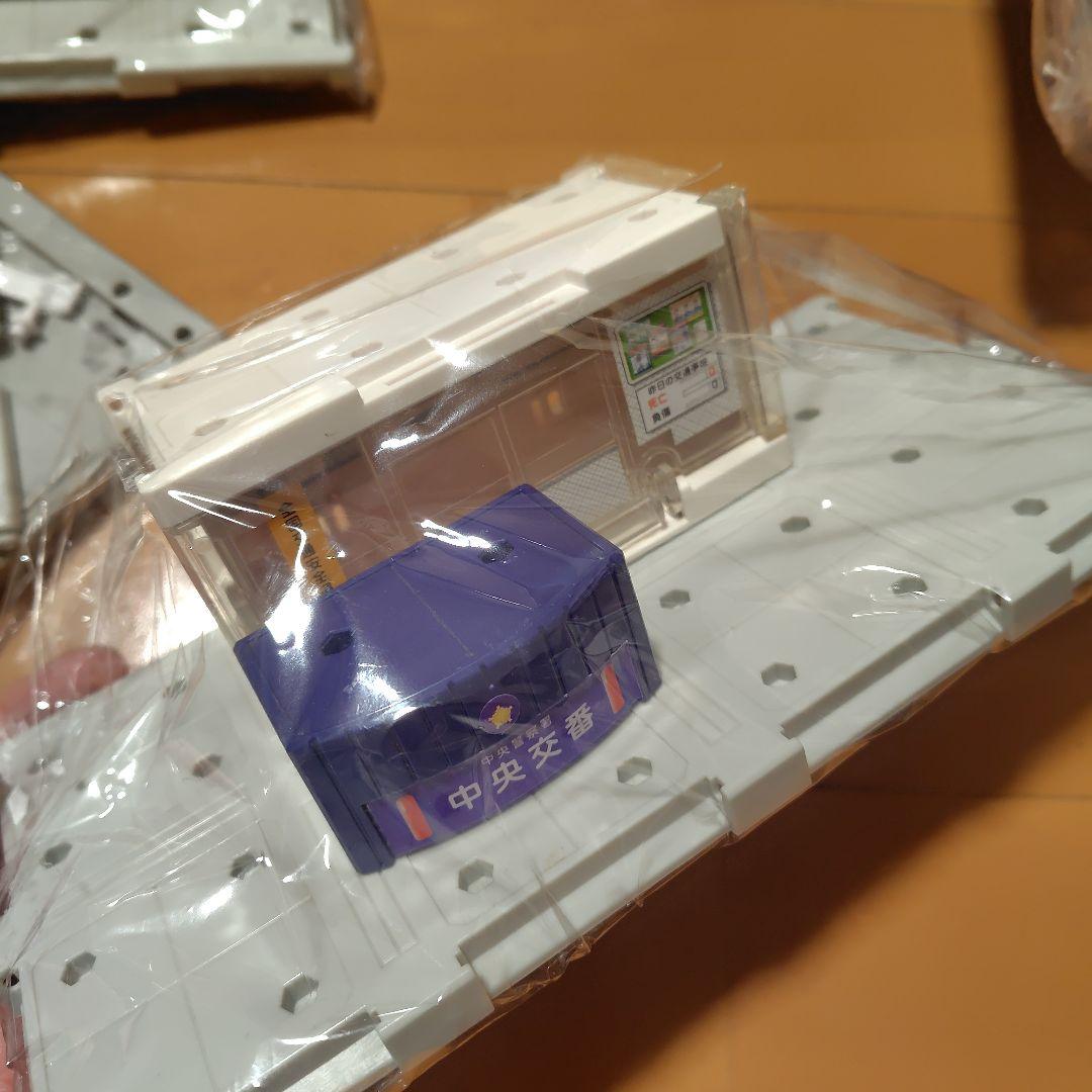 大量 トミカタウンビルドシティ8＋トミカタウン交番 まとめ売り - メルカリ