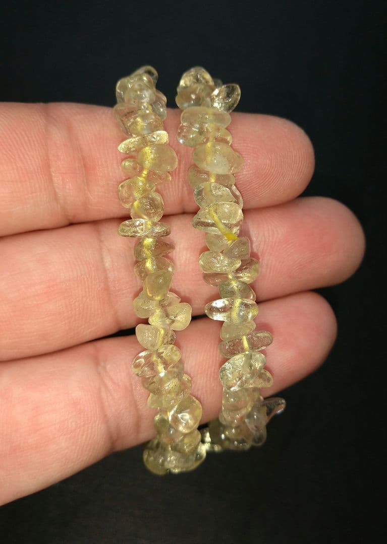 【高品質】リビアングラス　さざれタイプ　ブレスレット　２本セット　隕石