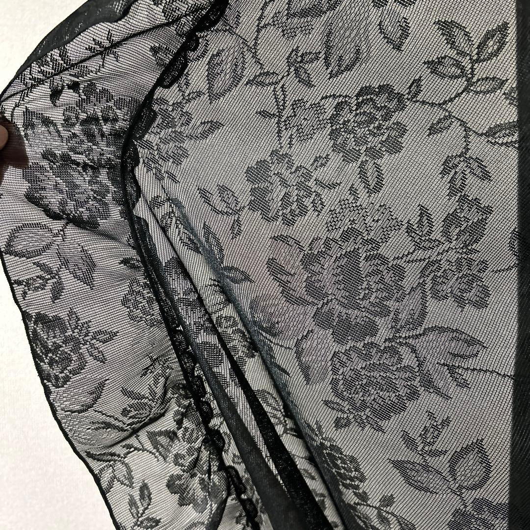 大幅値下げ！！黒遮光（2枚）、バラ柄レースカーテンフリル付き（2枚