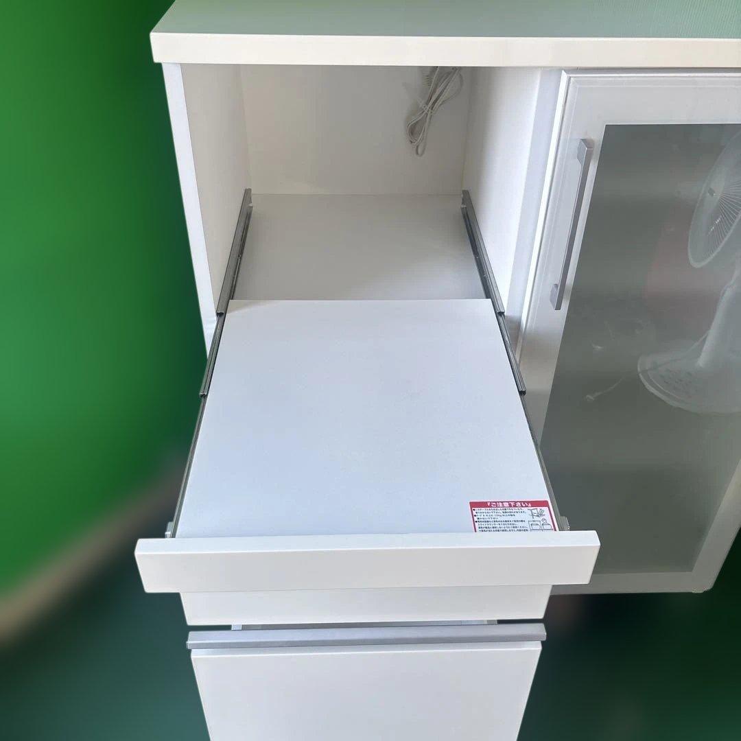 ニトリ ホワイトキッチン収納キャビネット