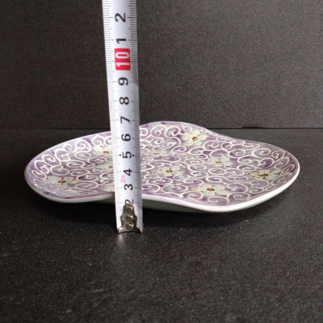 新品 波佐見焼 龍庵窯 捻りスクエアプレート2枚　お祝い　レストラン