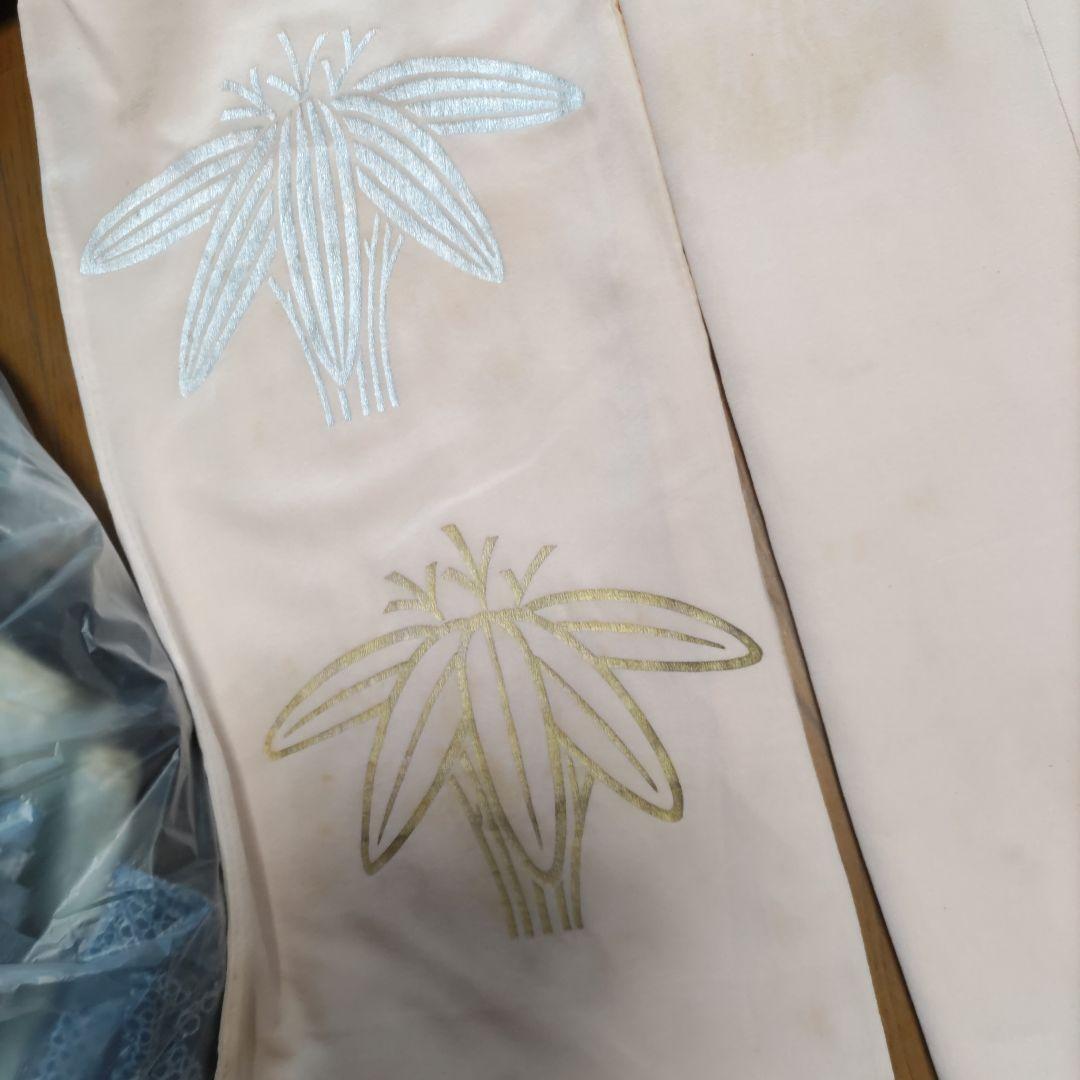 大幅値下《昔の嫁入、大振袖》(アンテ―ク）大正、ピンク縮緬地に金銀泊竹柄1047