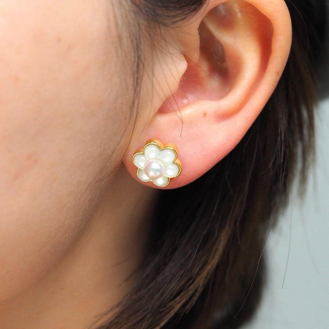 “激安 ”Ponte Vecchio 花形パールイヤリング