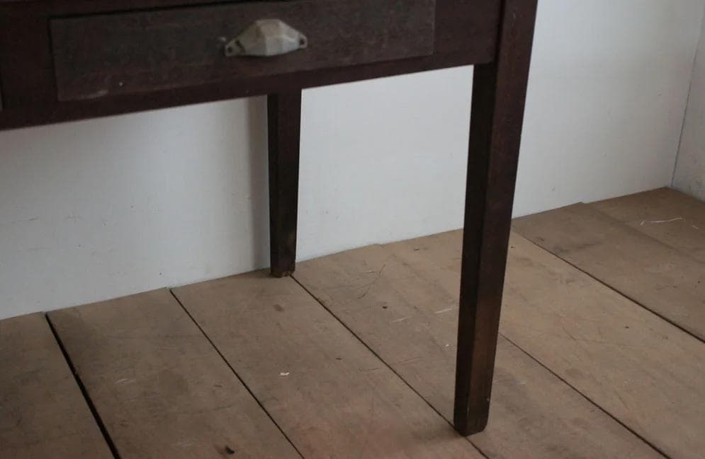 ワークテーブル