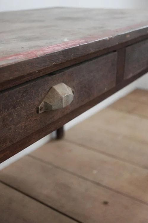 ワークテーブル