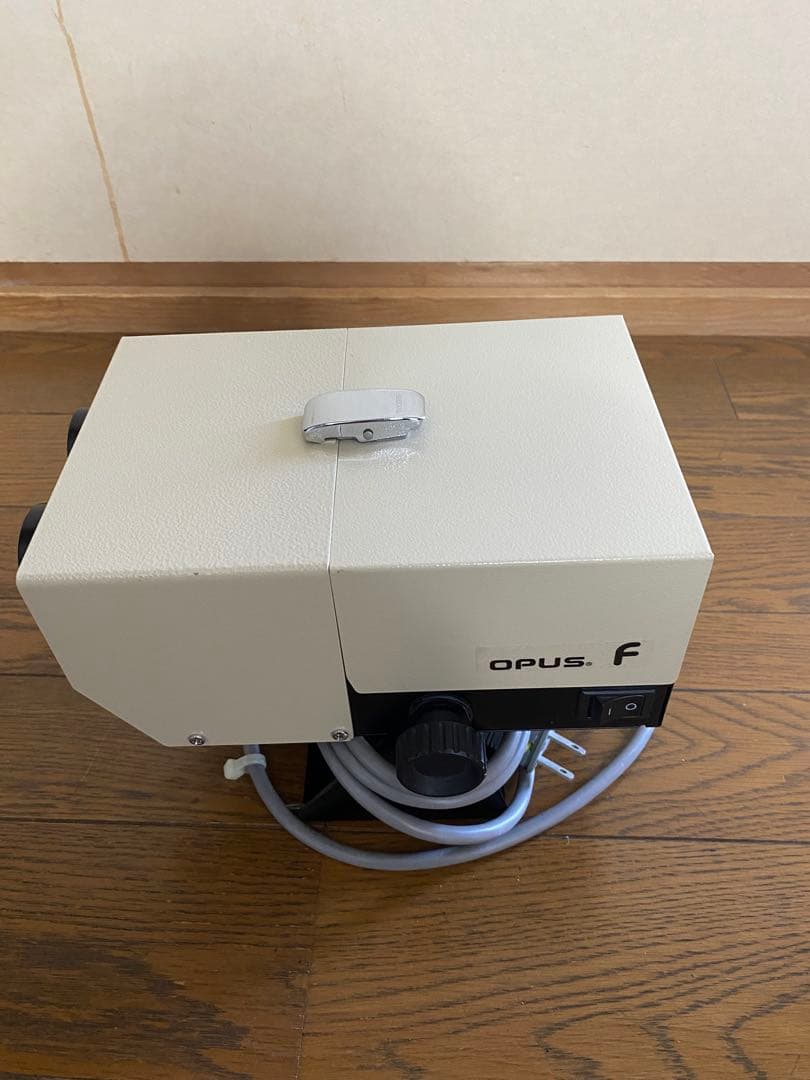 WOC ワック 活眼器 OPUS-F 家庭用｜眼科原理採用 目のリフレッシュ機器