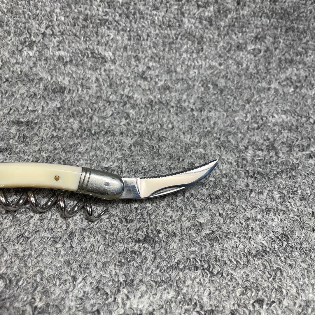 シャトーラギオール田崎真也モデルソムリエナイフ。サイン入りケース付き難あり